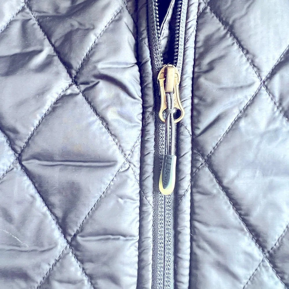 L.L. Bean Quilted Vest Women’s Medium Navy Blue Zip Front - Picture 4 of 7
